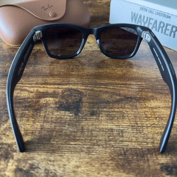 Ray-Ban Meta Wayfarer Smart Glasses – Matte Black, Polarized – Excellent Conditi - Picture 8 of 13
